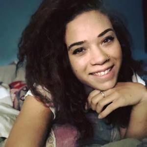 Meet your Posher, Tayah